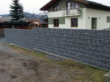 Gabionenplatten und pfosten